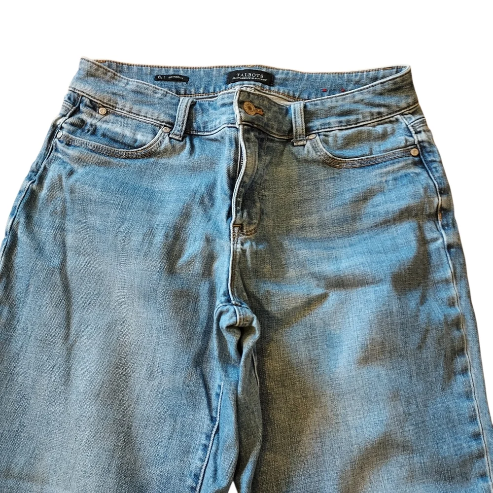 Talbots Jeans Womens Sz 8 Long Boyfriend Flawless Five Pocket light Wash Stretch